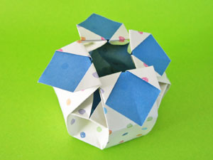 八角BOXの折り紙