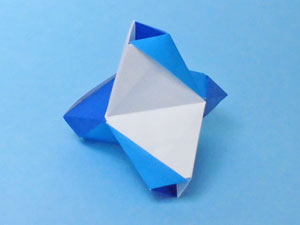 フジヤマ・モジュール6枚組の折り紙
