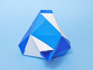 フジヤマ・モジュール9枚組の折り紙
