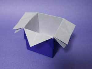 入れ物の折り紙