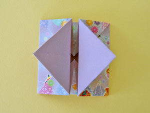 折据(おりすえ)　折り紙