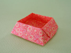 菓子鉢　折り紙