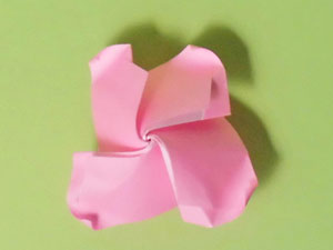 バラQの折り紙