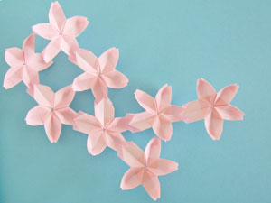 桜ネットの折り紙
