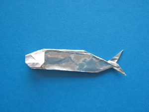 小魚(イワシ)　折り紙